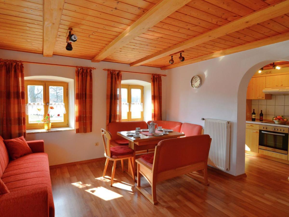 Lovely Holiday Home In Viechtach Near The Forest Extérieur photo